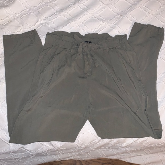 High waisted paper bag pants - Picture 5 of 6